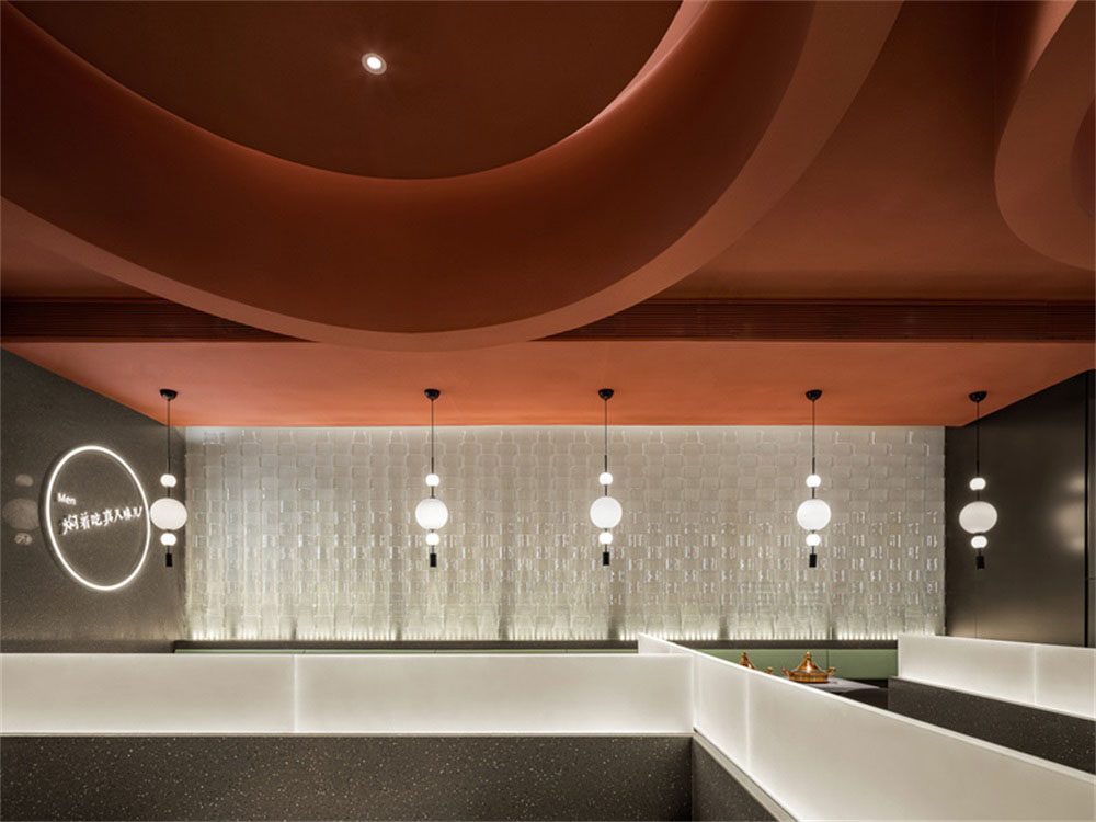 龍崗黃記煌現(xiàn)代風(fēng)格餐飲連鎖店裝修設(shè)計天花