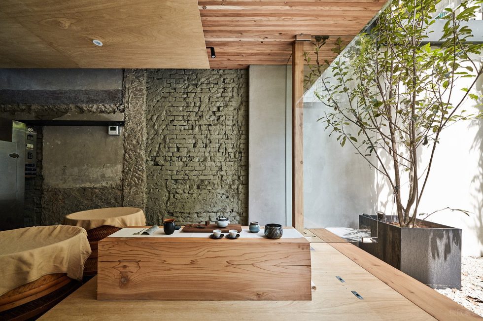 工業(yè)風(fēng)茶室原木元素吊頂裝修設(shè)計圖